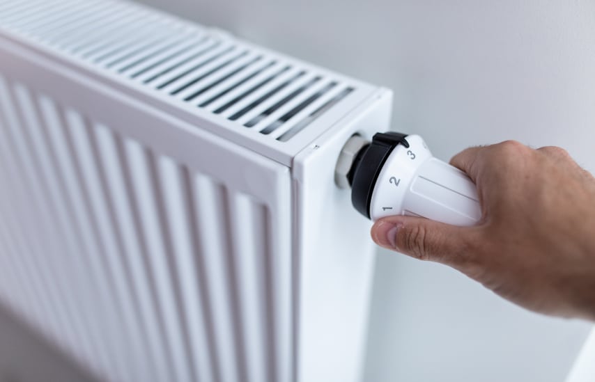 Low surface Temperature Radiators Regulation